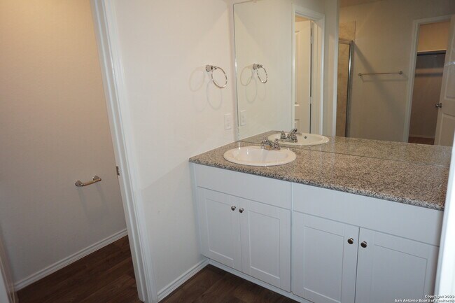 Building Photo - 3327 Stoney Knoll