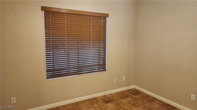 Building Photo - 1021 Newbold St