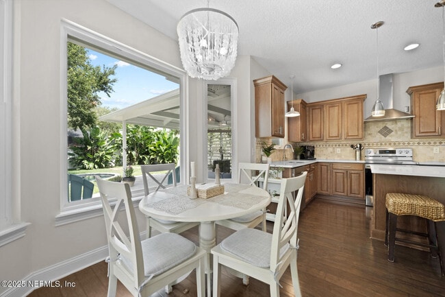 Building Photo - 2924 St Johns Blvd