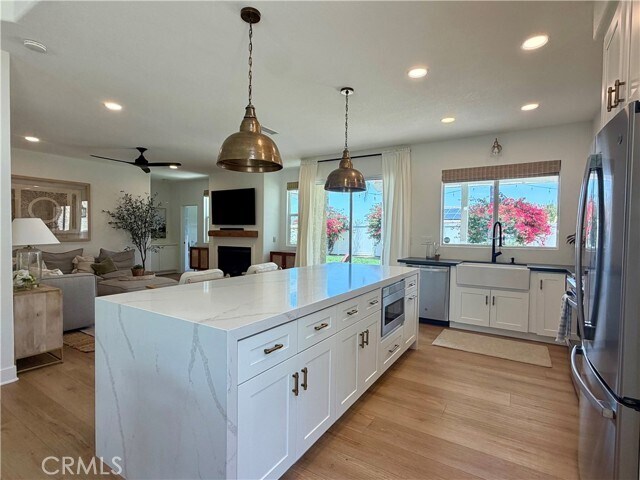 Building Photo - 8992 Trumpets Ct