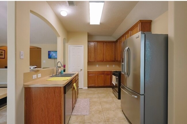 Building Photo - 6723 Green Sage Dr