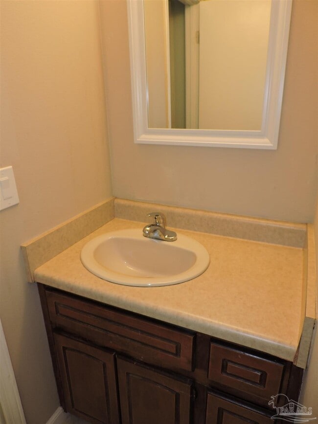 Building Photo - 7674 Old Hickory Dr