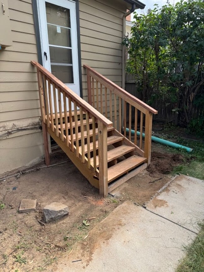 Building Photo - 3 Bed 2 Bath Cottage in Greeley