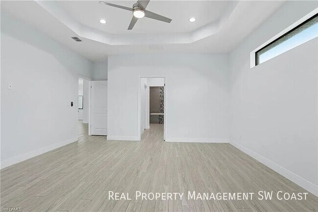 Building Photo - 4575 Catalina Ln