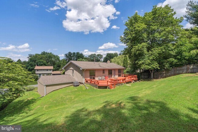 Building Photo - 11512 Alcinda Ln