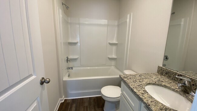 Building Photo - 6221 Ahoskie Dr