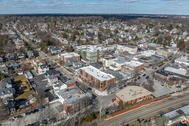 Building Photo - Station Circle
