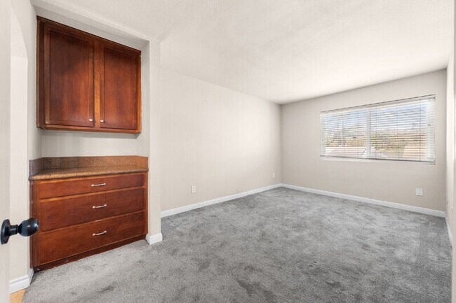Building Photo - 12719 Robison Blvd