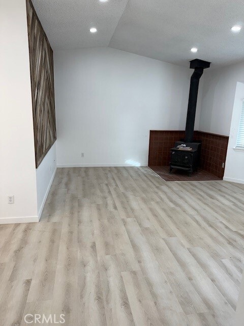 Building Photo - 16520 Adelia St