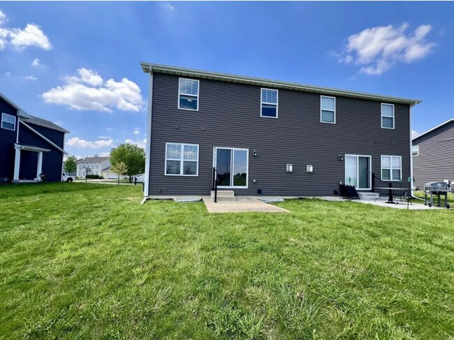 Building Photo - 754 Sedgegrass Dr