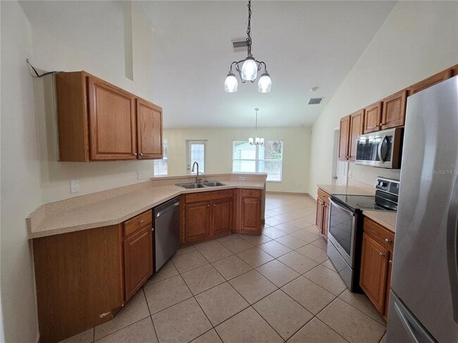 Building Photo - 2789 Coolidge Ave