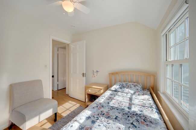 Building Photo - 4518 Chase Ave