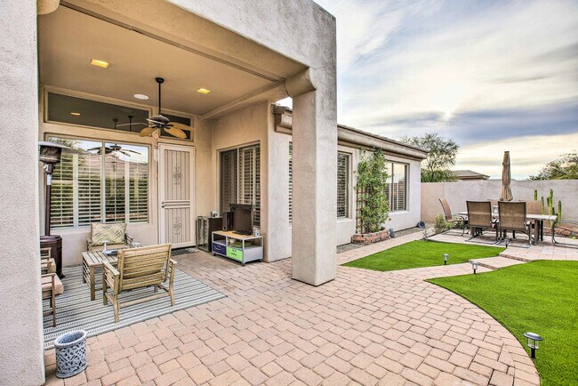 Building Photo - 7152 E Canyon Wren Cir
