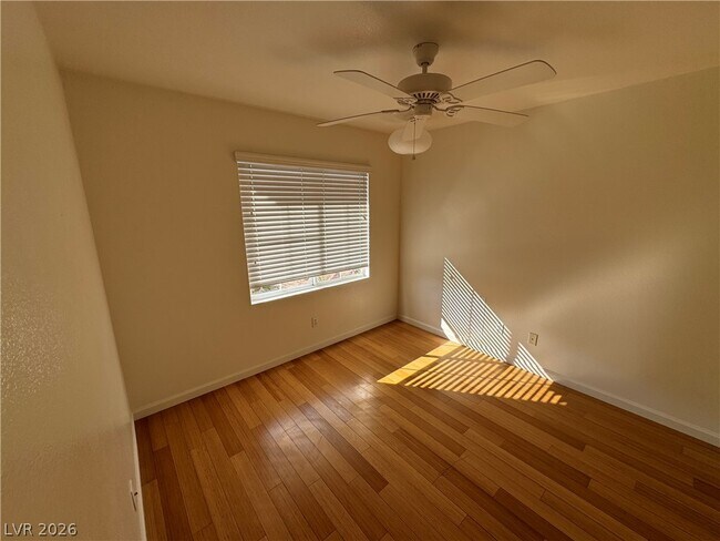 Building Photo - 1745 Park Mesa Ln