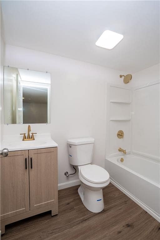 Building Photo - 10 S Locust Ave