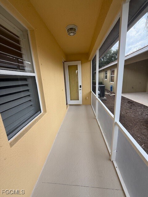 Building Photo - 12505 Stone Valley Loop
