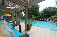 Building Photo - SoNA