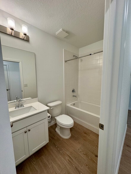 Building Photo - 2647 Jupiter Blvd SW