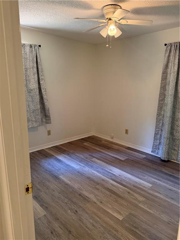 Building Photo - 115 Mamalou Ln