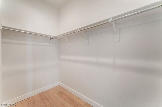 Building Photo - 11676 Golden Oriole Ave