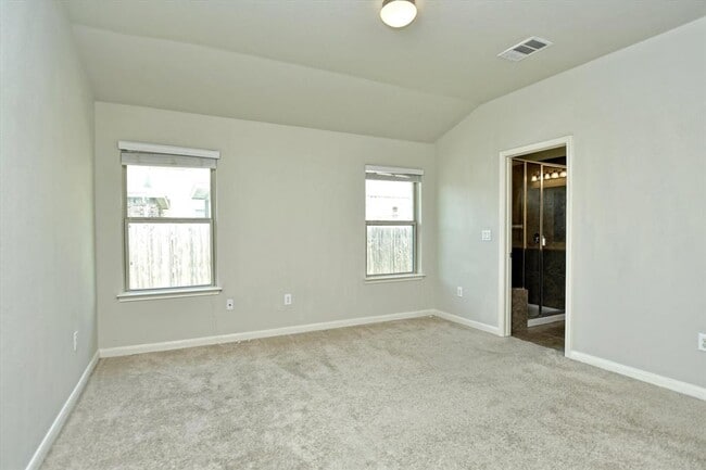 Building Photo - 600 Allens Creek Way