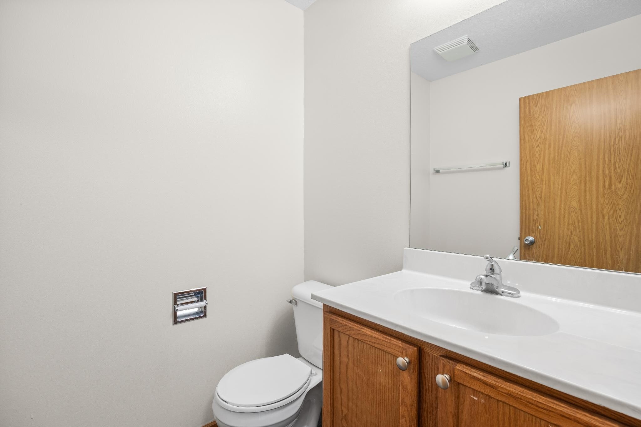 Building Photo - 825 Parker Blvd