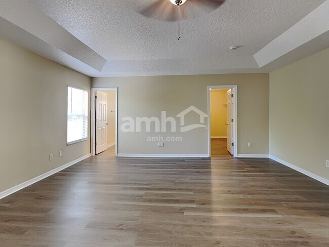 Building Photo - 2475 Breezy Meadow Rd