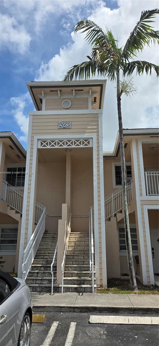 Primary Photo - 2665 NE 4th St