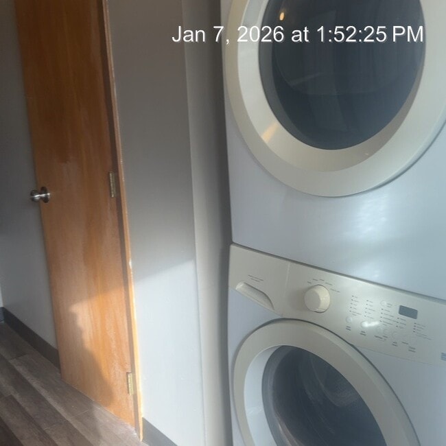 Building Photo - 175 Victoria Arms Cir