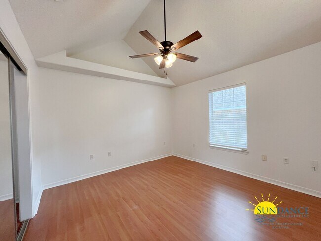 Building Photo - Updated 3 Bedroom Home in Crestview!