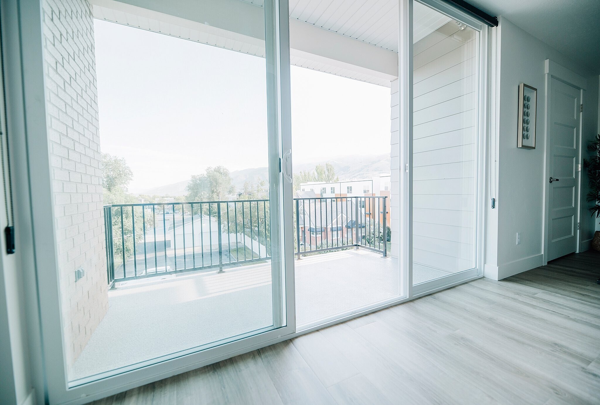 Building Photo - 43 W 400 S