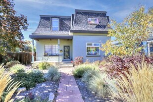 Building Photo - 660 S 500 E