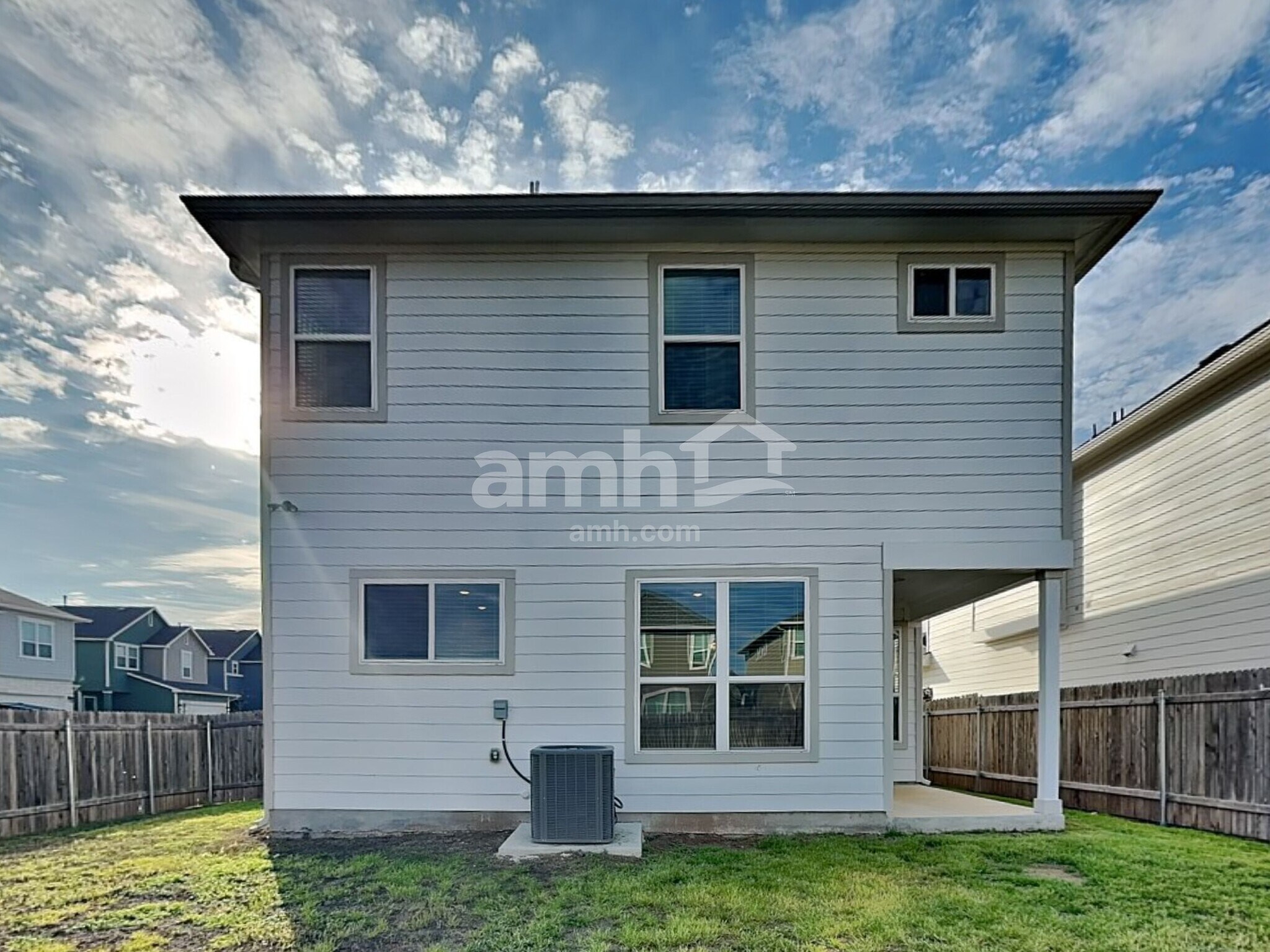 Building Photo - 2741 Meadowood Heights