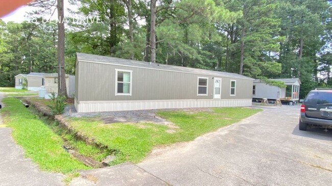 Primary Photo - 1658 Dena Dr