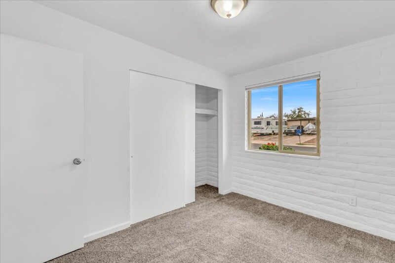 Building Photo - 7651 E Mary Dr