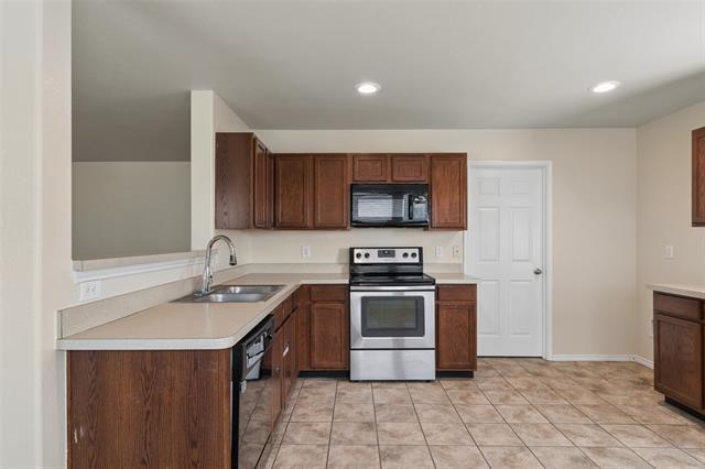 Building Photo - 308 Laurel Ln