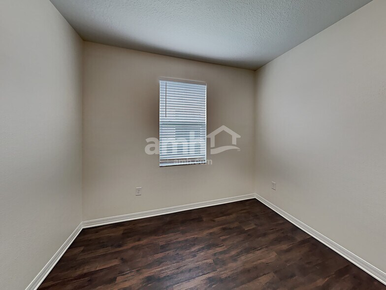 Building Photo - 12025 Whistling Wind Dr