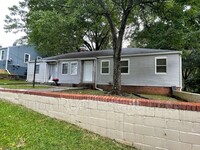 Building Photo - 3286 Wheeler St