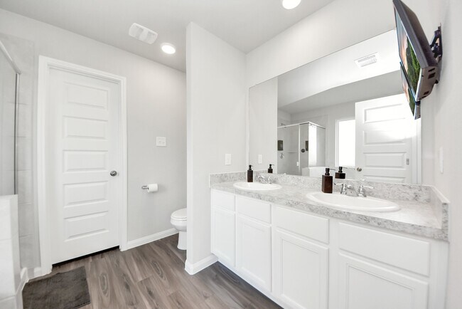Building Photo - 3702 Cub Dr