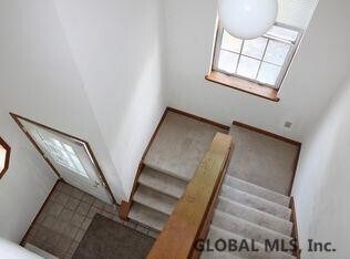 Building Photo - 1524 Hampton Pl Blvd