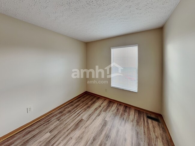 Building Photo - 6380 Kelsey Ct