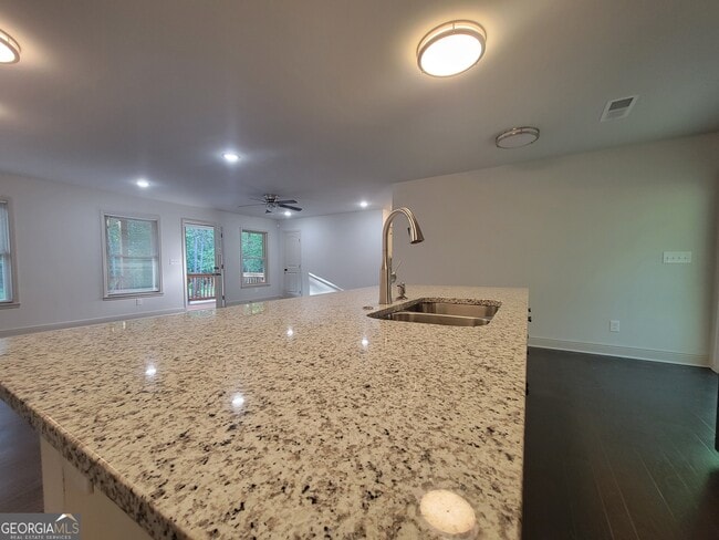 Building Photo - 402 Loblolly Ridge Rd