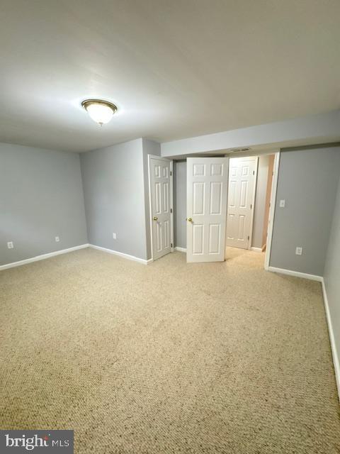 Building Photo - 317 Jackson Dr