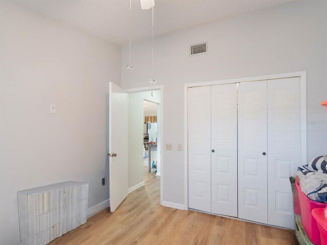 Building Photo - 2254 Firestone Pl