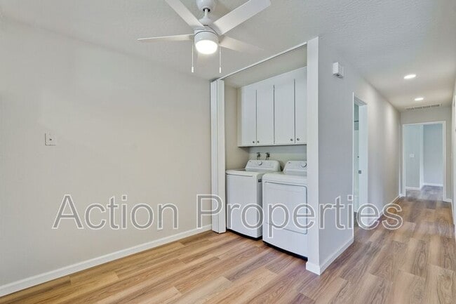 Building Photo - 1662 Merriton Ct