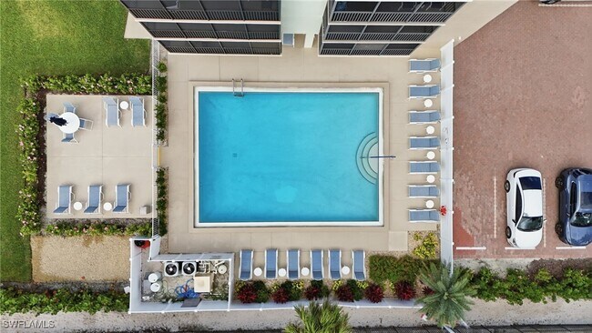 Building Photo - 10475 Gulf Shore Dr