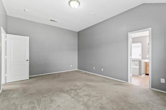 Building Photo - 9061 Blue Ridge Trail