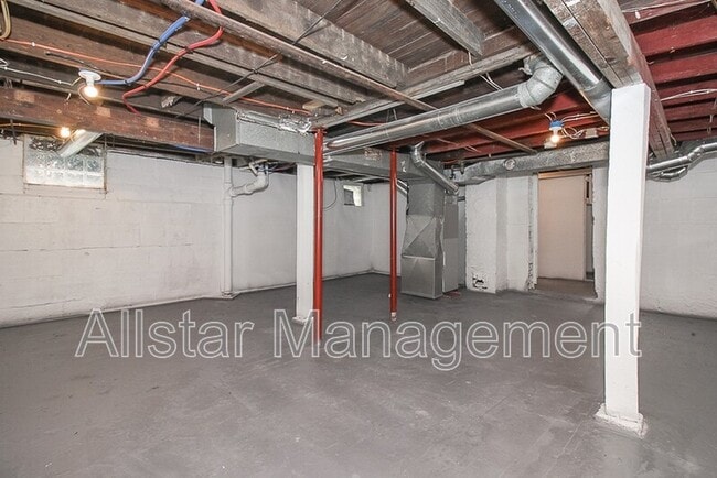 Building Photo - 736 Bettes Ave