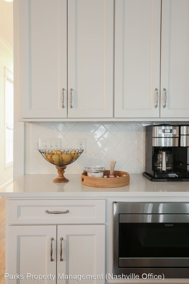 Building Photo - 4 br, 3.5 bath House - 237 Stephens Valley...