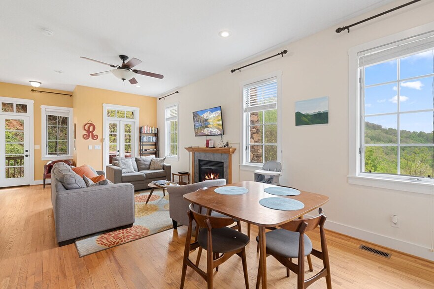 Building Photo - 95 Breakaway Trail S